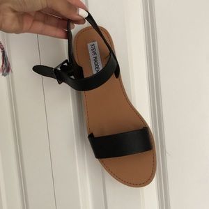 Steve Madden black sandals size 7.5